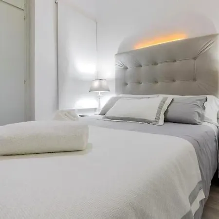 Nice, Cozy, Up To 6, Fcb Stadium, Free Parking * Barcelona