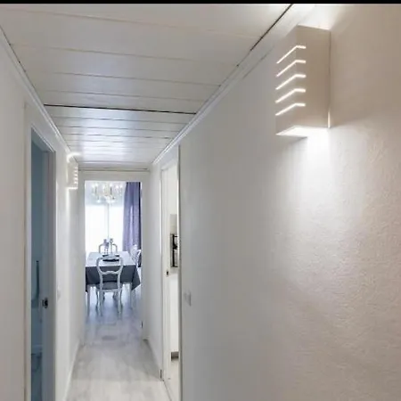Nice, Cozy, Up To 6, Fcb Stadium, Free Parking