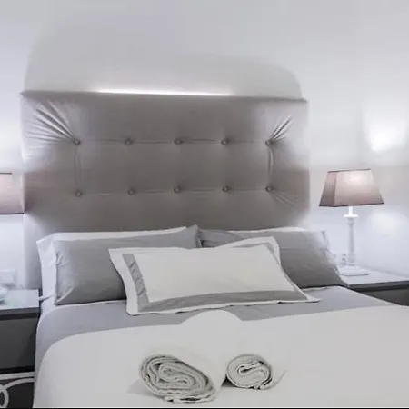 Nice, Cozy, Up To 6, Fcb Stadium, Free Parking Apartment *