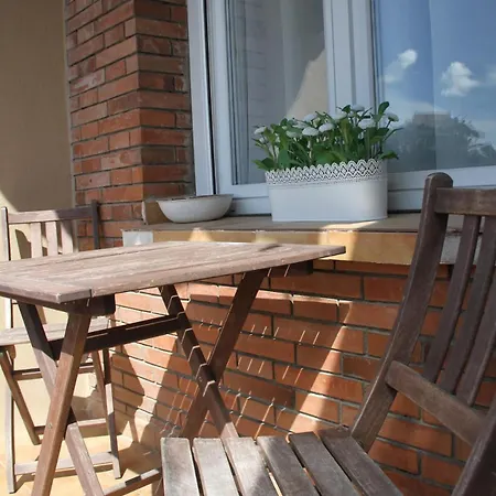 Nice, Cozy, Up To 6, Fcb Stadium, Free Parking Apartment
